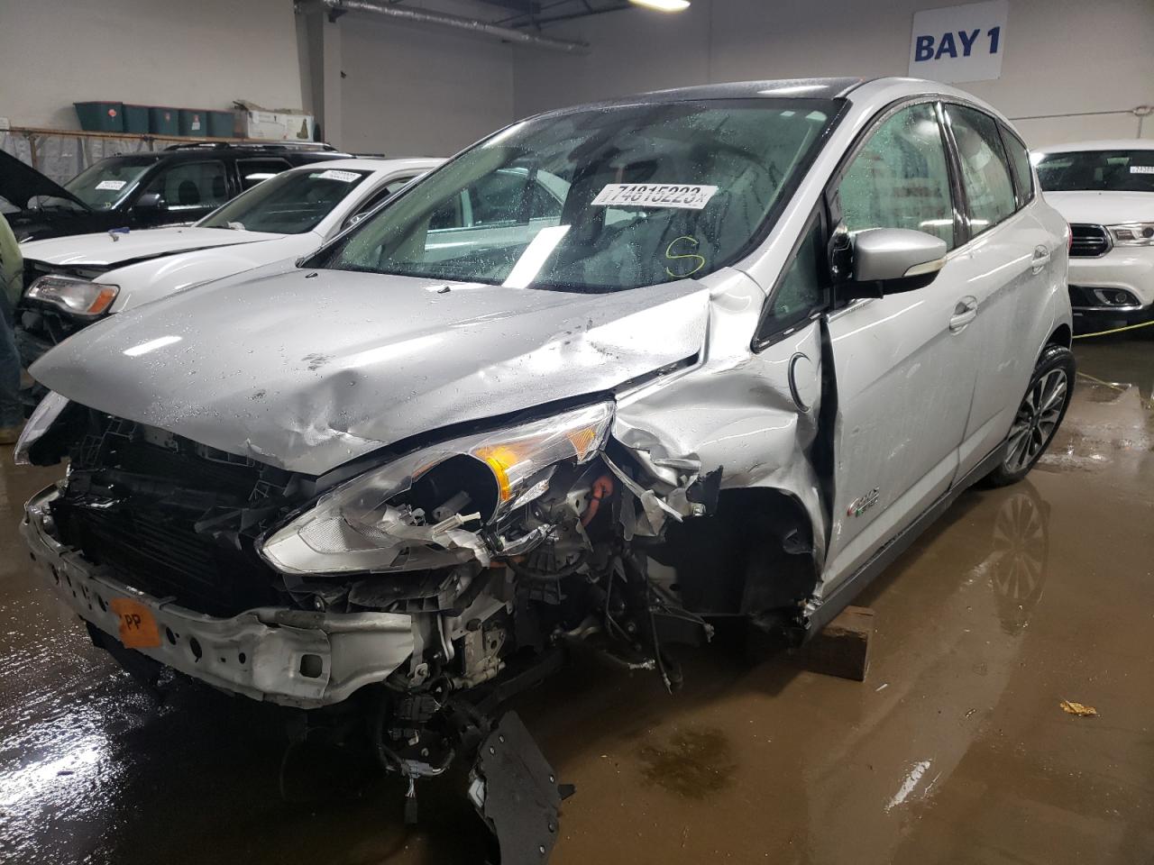 Obraz 1 z 2017 FORD C-MAX TITANIUM 2017 z VIN 1FADP5FU8HL100061