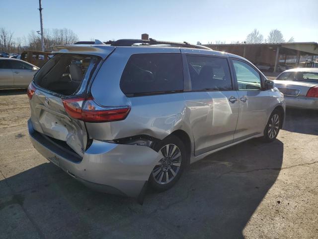 Obraz 3 z 2020 TOYOTA SIENNA XLE 2020 z VIN 5TDDZ3DC1LS242553