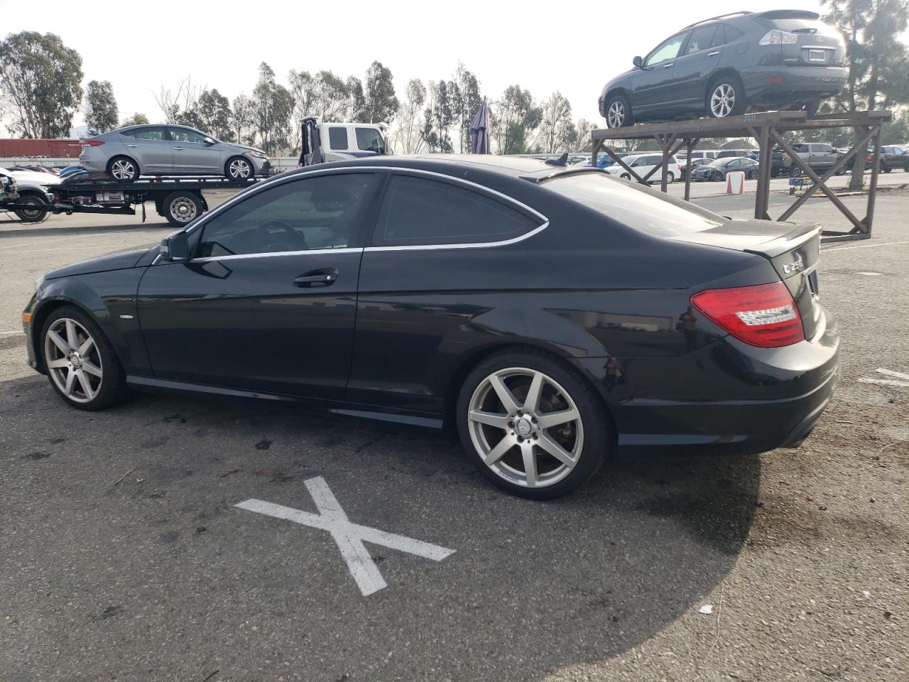 Obraz 2 z 2012 MERCEDES-BENZ C 250 2012 z VIN WDDGJ4HB9CF821243