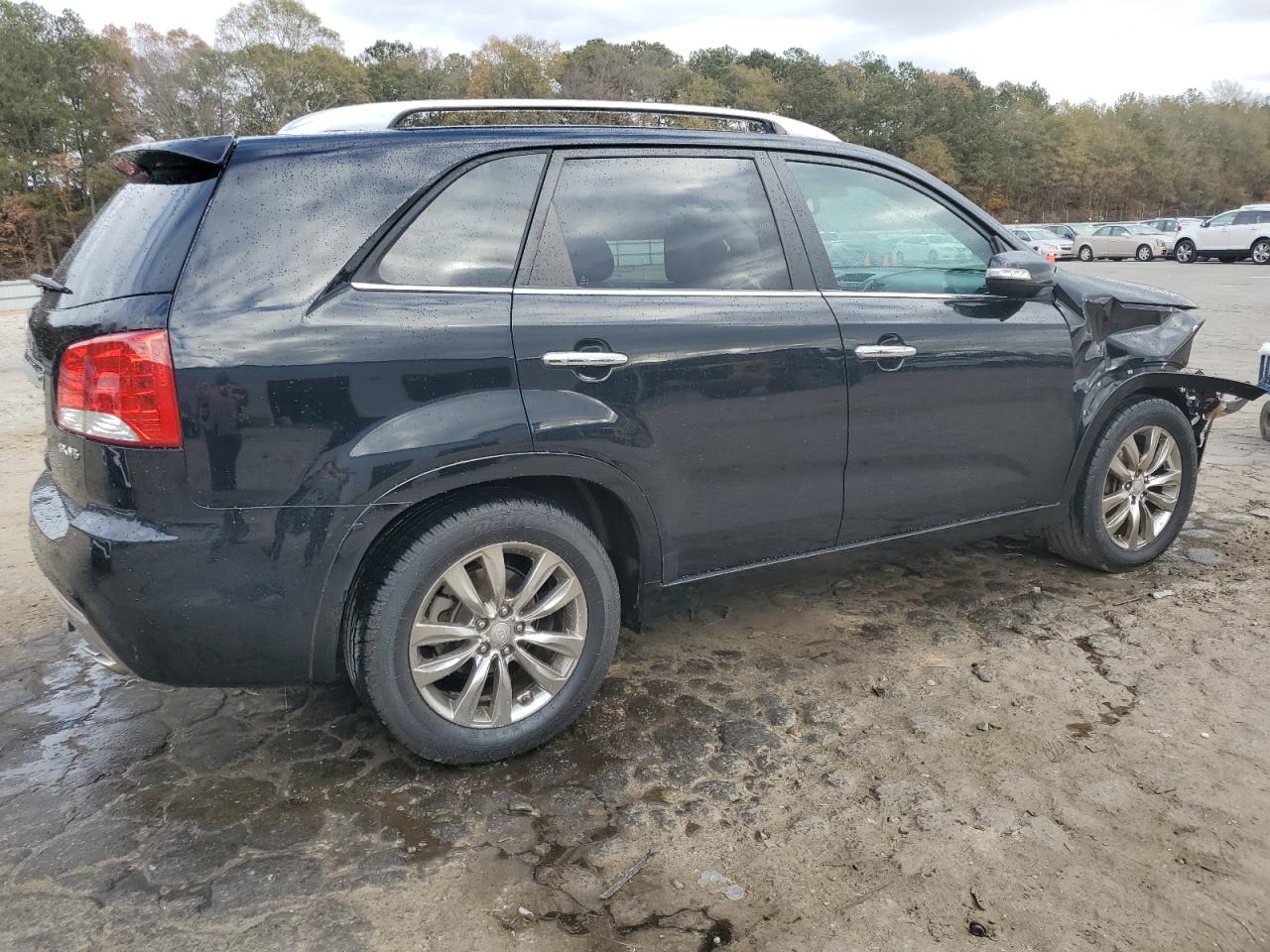 Obraz 3 z 2011 KIA SORENTO SX 2011 z VIN 5XYKW4A29BG110069
