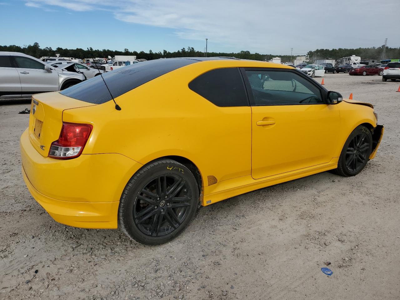 Изображение 3 2012 TOYOTA SCION TC  2012 с VIN JTKJF5C7XC3024343