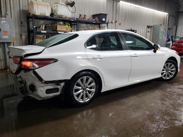Obraz 3 z 2018 TOYOTA CAMRY L 2018 z VIN 4T1B11HK8JU521104