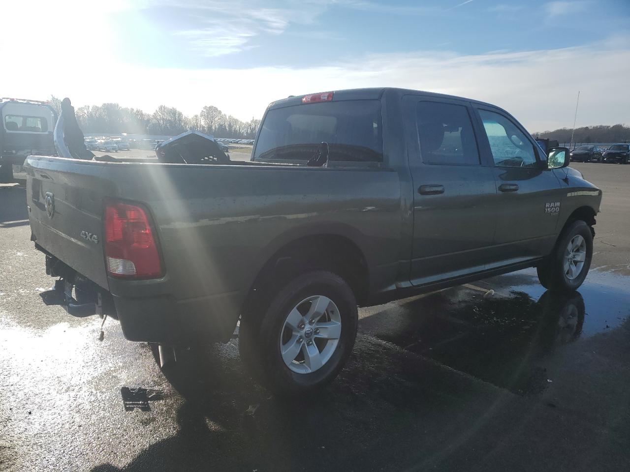 Obraz 3 z 2021 RAM 1500 CLASSIC SLT 2021 z VIN 1C6RR7LGXMS569616