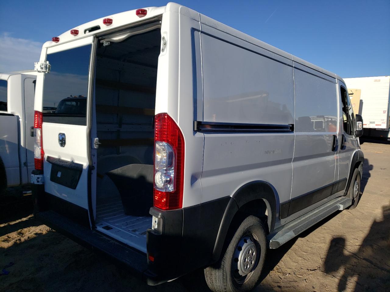 Image 3 of 2023 RAM PROMASTER 2500 2500 STANDARD 2023 with VIN 3C6LRVVG3PE531238