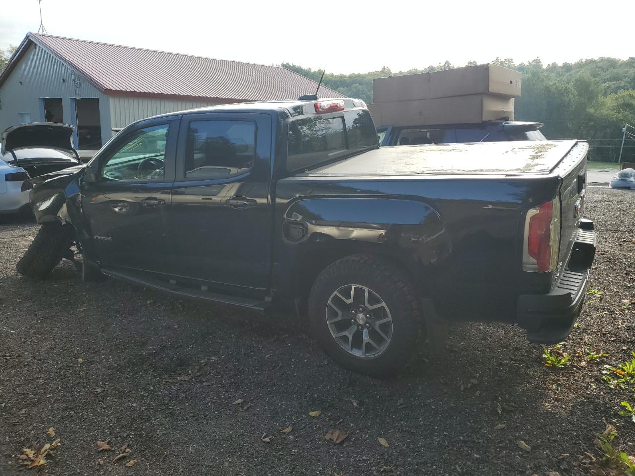 Image 2 of 2022 GMC CANYON AT4 2022 with VIN 1GTG6FEN5N1306777