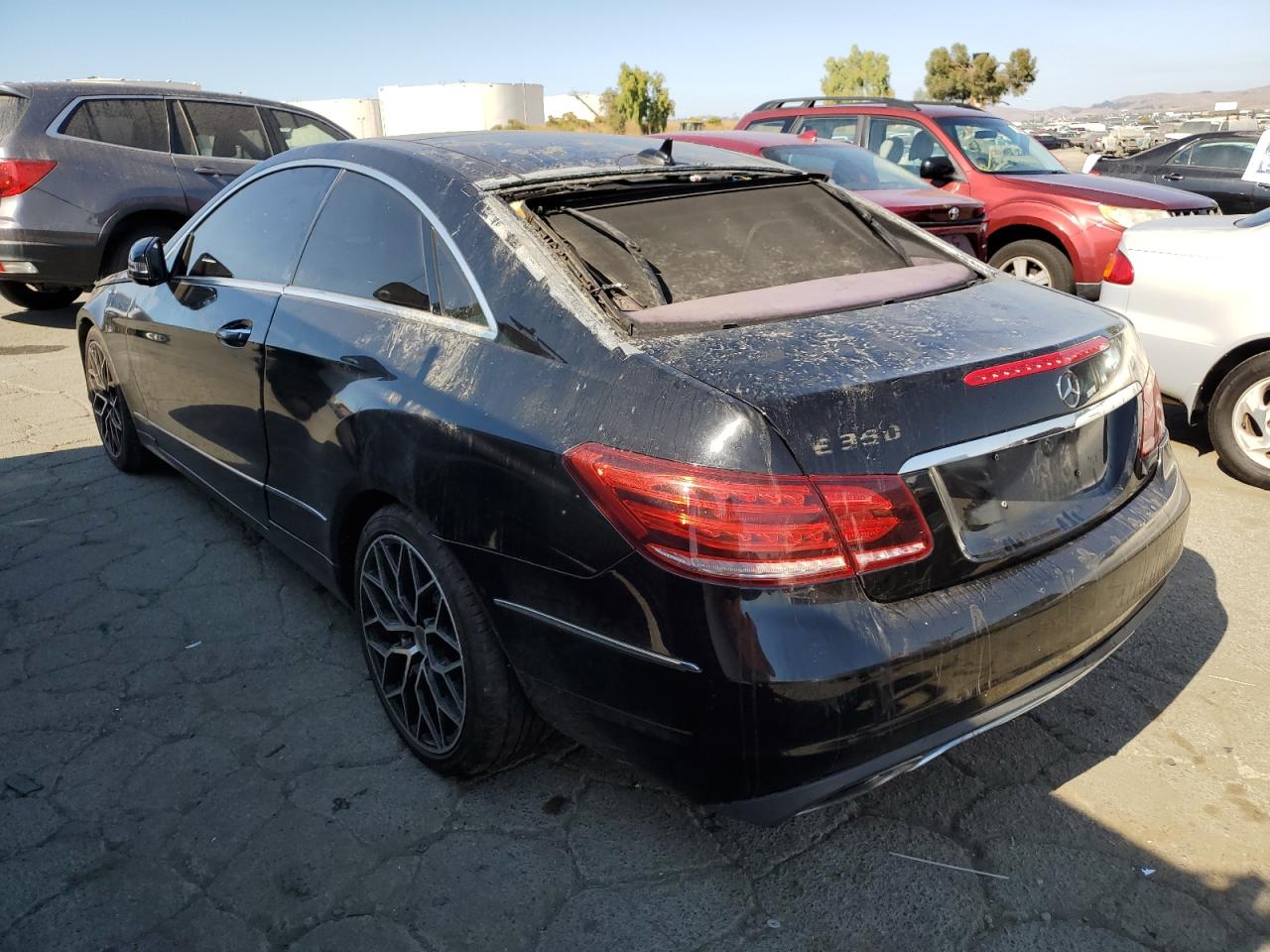 Image 2 of 2014 MERCEDES-BENZ E 350 2014 with VIN WDDKJ5KB3EF226805