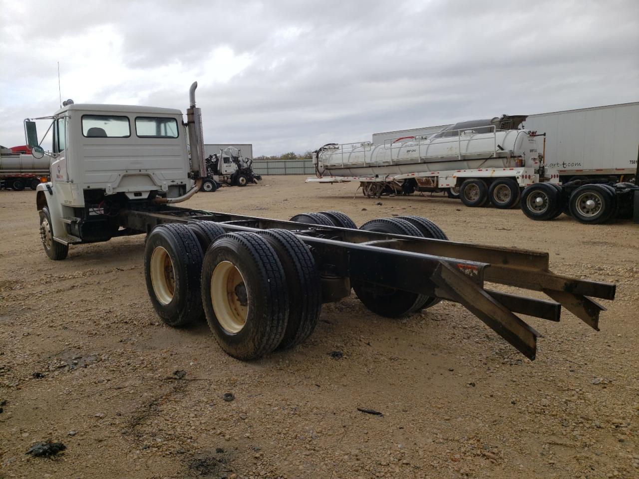 Изображение 3 2002 FREIGHTLINER MEDIUM CONVENTIONAL FL80 2002 с VIN 1FVHBXAK12HJ56188