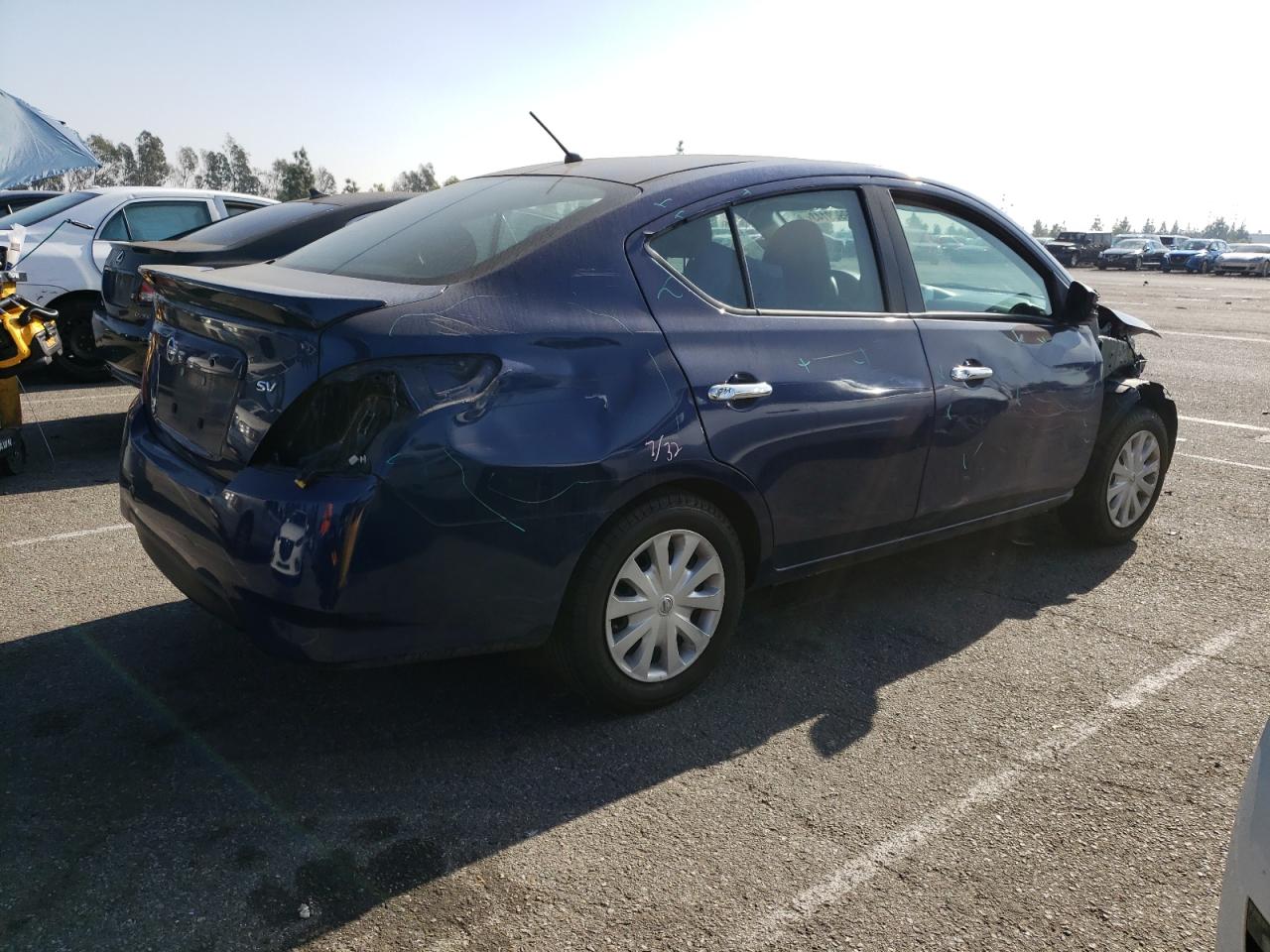 Image 3 of 2019 NISSAN VERSA S 2019 with VIN 3N1CN7AP5KL822577