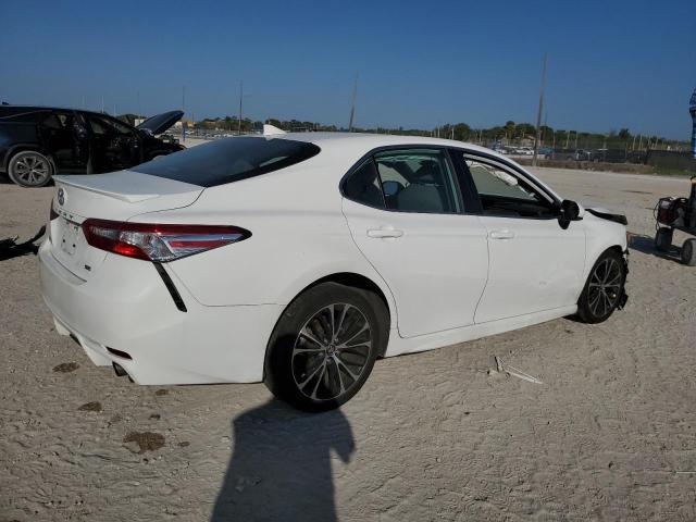 Obraz 3 z 2020 TOYOTA CAMRY SE 2020 z VIN 4T1G11AK9LU934362