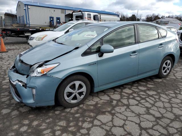 Image 1 of 2015 TOYOTA PRIUS  2015 with VIN JTDKN3DUXF1896660