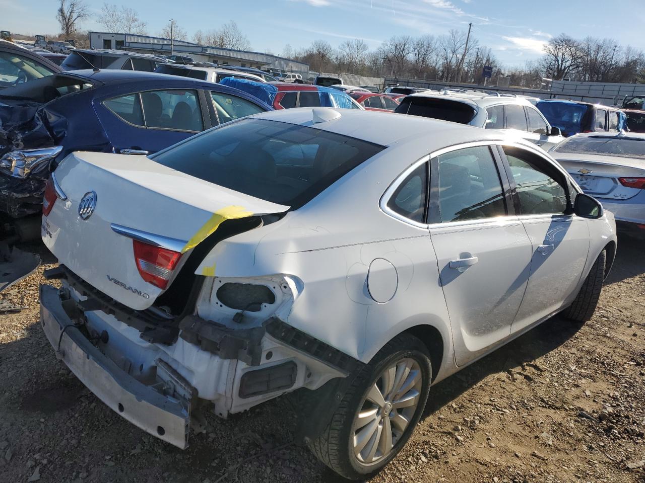 Изображение 3 2015 BUICK VERANO  2015 с VIN 1G4PP5SK2F4219948