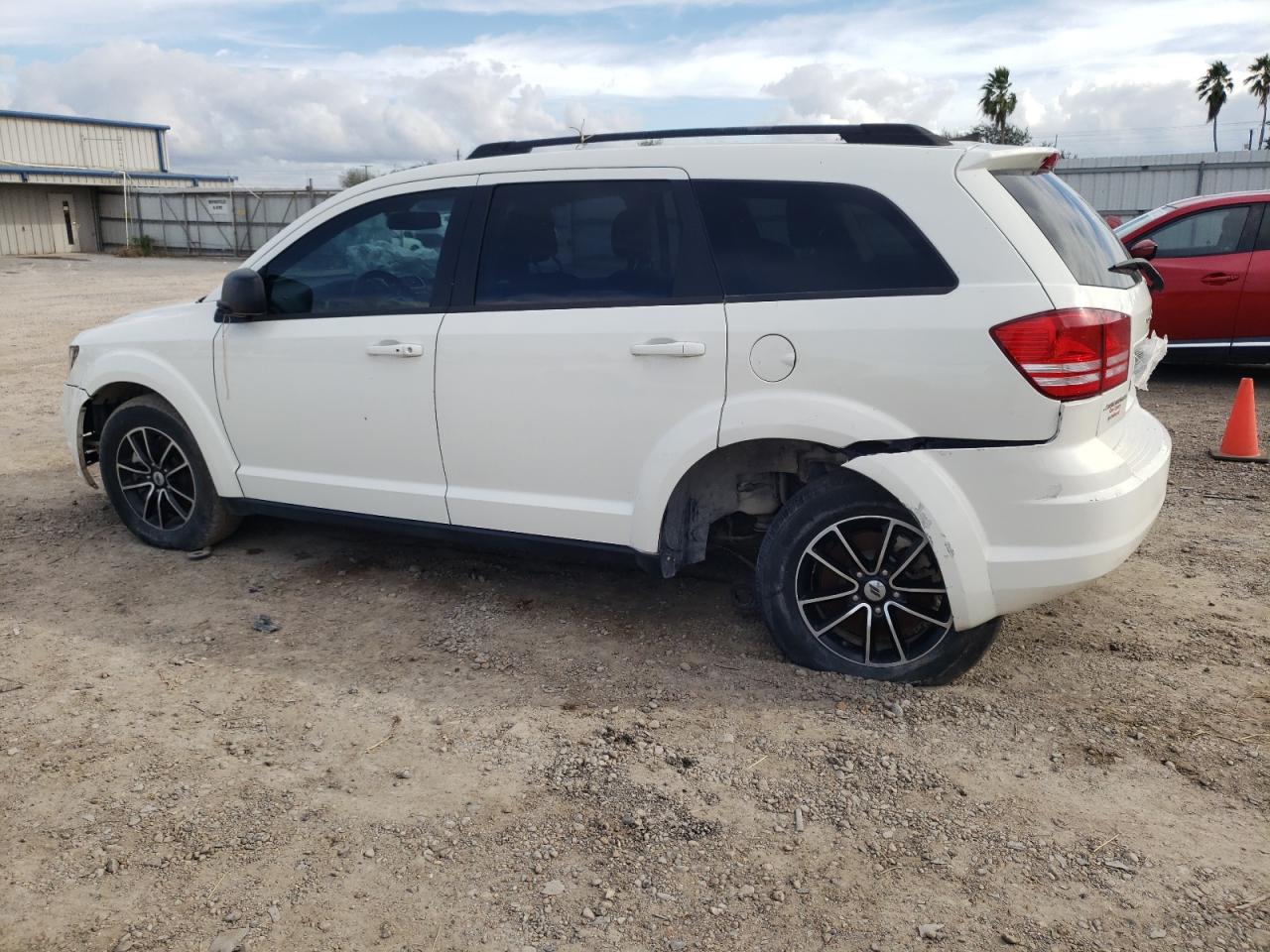 Изображение 2 2018 DODGE JOURNEY SE 2018 с VIN 3C4PDCAB2JT507846