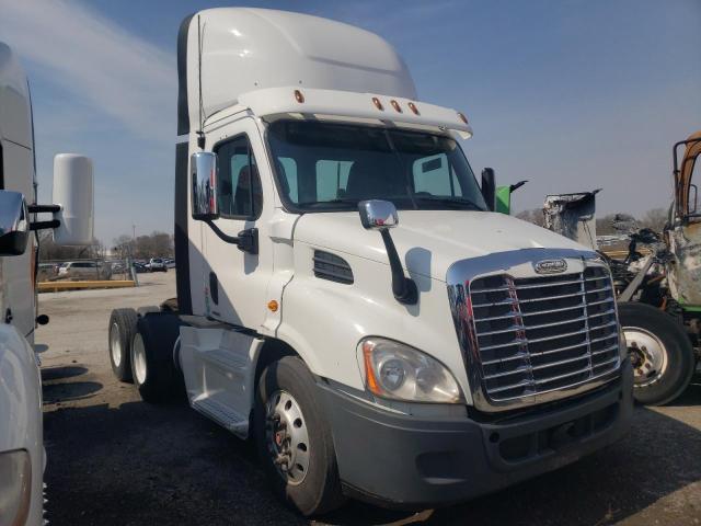 2014 FREIGHTLINER CASCADIA 113 2014 image