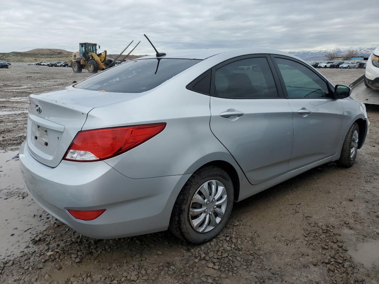 Image 3 of 2016 HYUNDAI ACCENT SE 2016 with VIN KMHCT4AE6GU983013