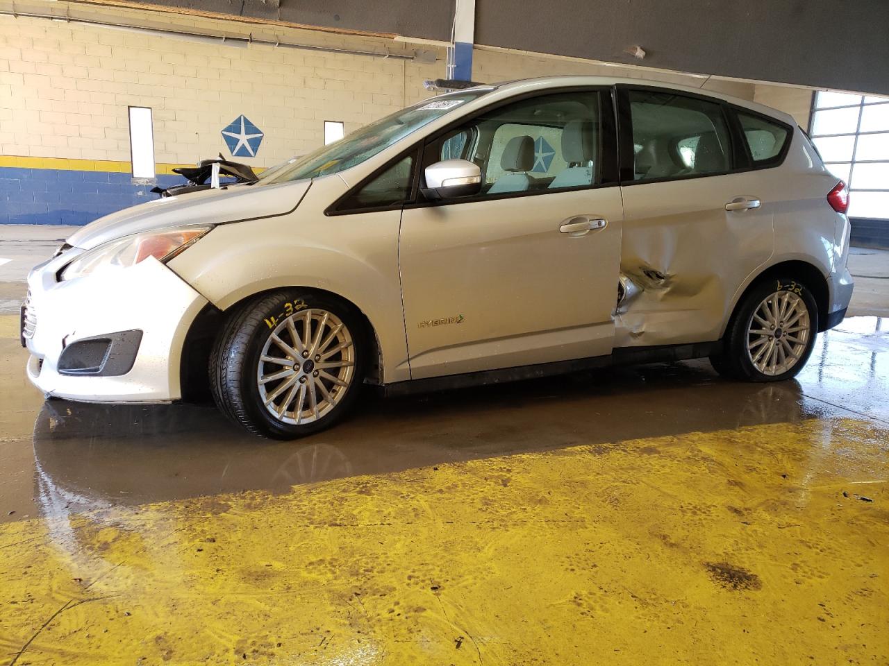 Изображение 1 2015 FORD C-MAX SE 2015 с VIN 1FADP5AU7FL119625