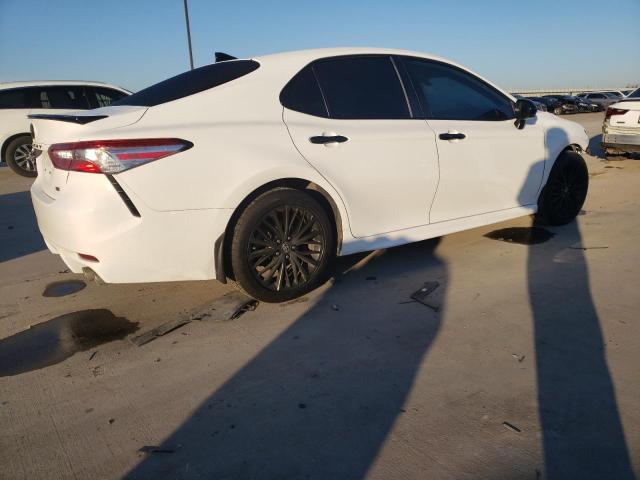 Obraz 3 z 2020 TOYOTA CAMRY SE 2020 z VIN 4T1G11AK3LU370093