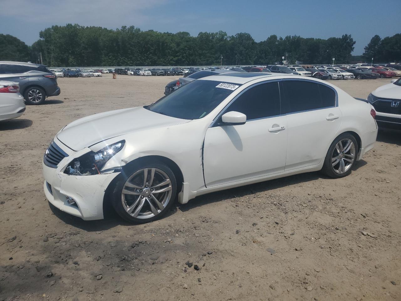 Infiniti G37 Base 2013 image