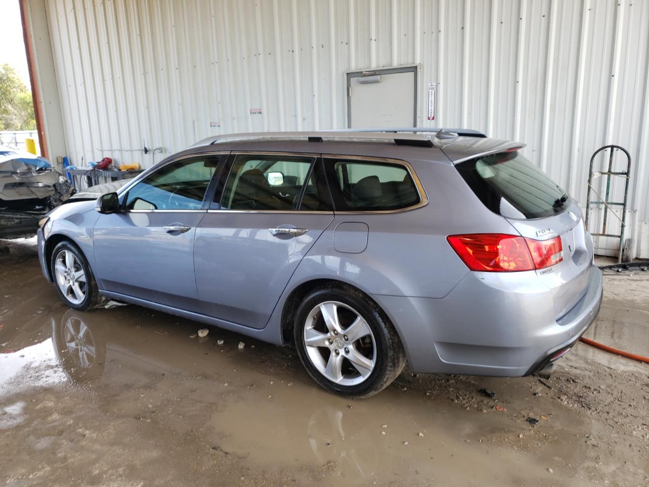 Image 2 of 2011 ACURA TSX  2011 with VIN JH4CW2H64BC001328