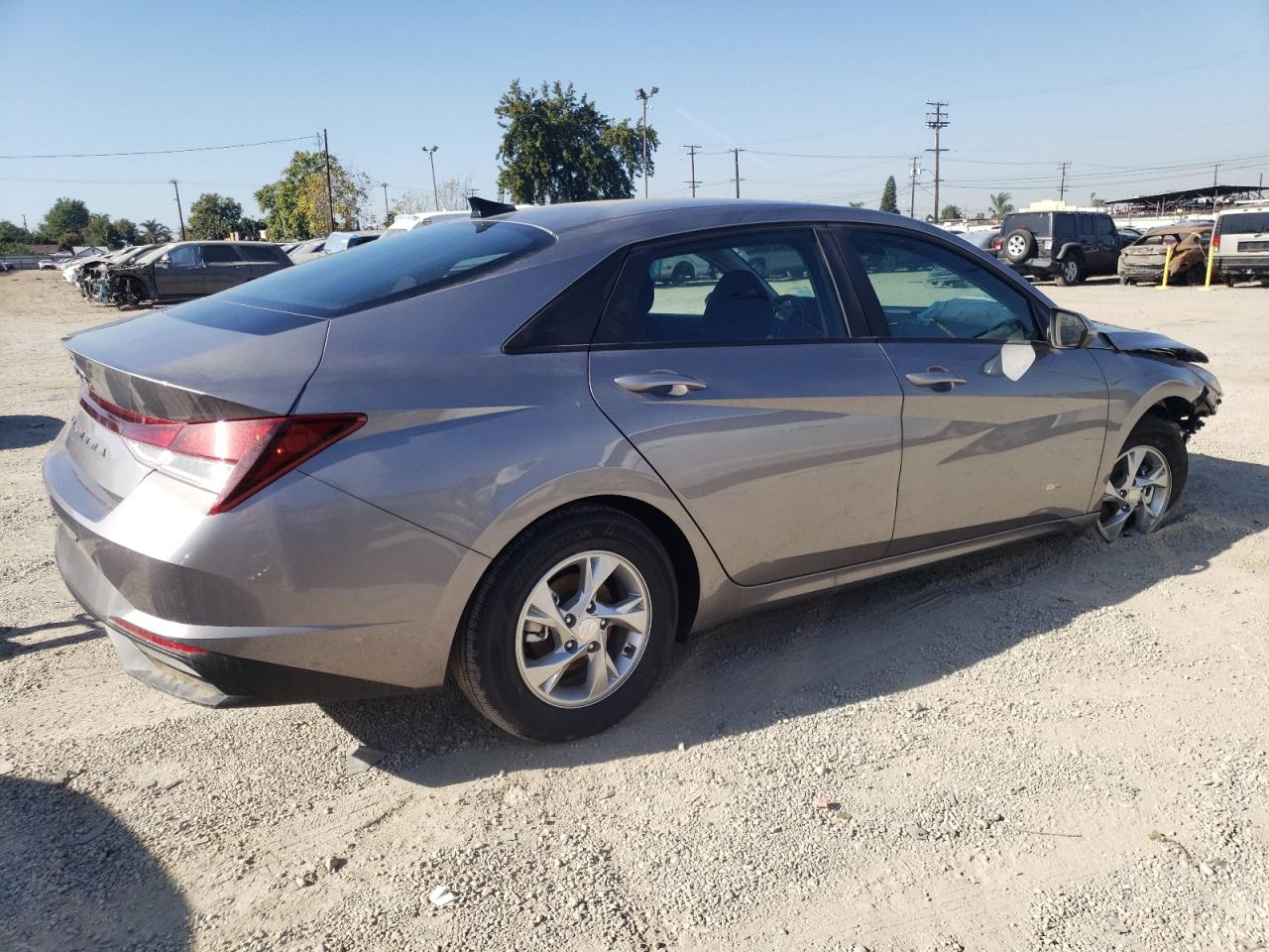 Изображение 3 2023 HYUNDAI ELANTRA SE 2023 с VIN KMHLL4AG4PU544202