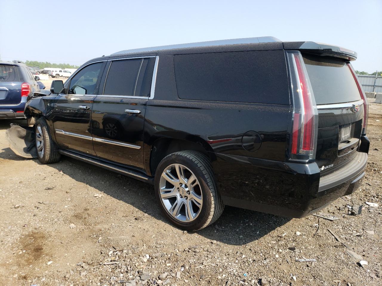 Изображение 2 2015 CADILLAC ESCALADE ESV PREMIUM 2015 с VIN 1GYS4TKJ7FR518030