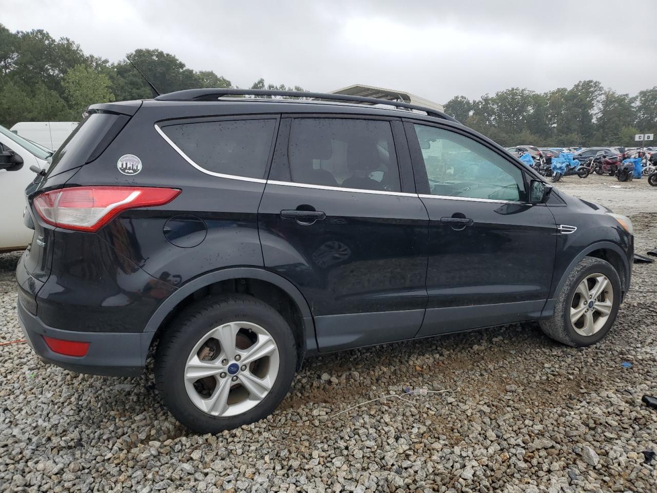 Obraz 3 z 2016 FORD ESCAPE SE 2016 z VIN 1FMCU9G93GUC74611