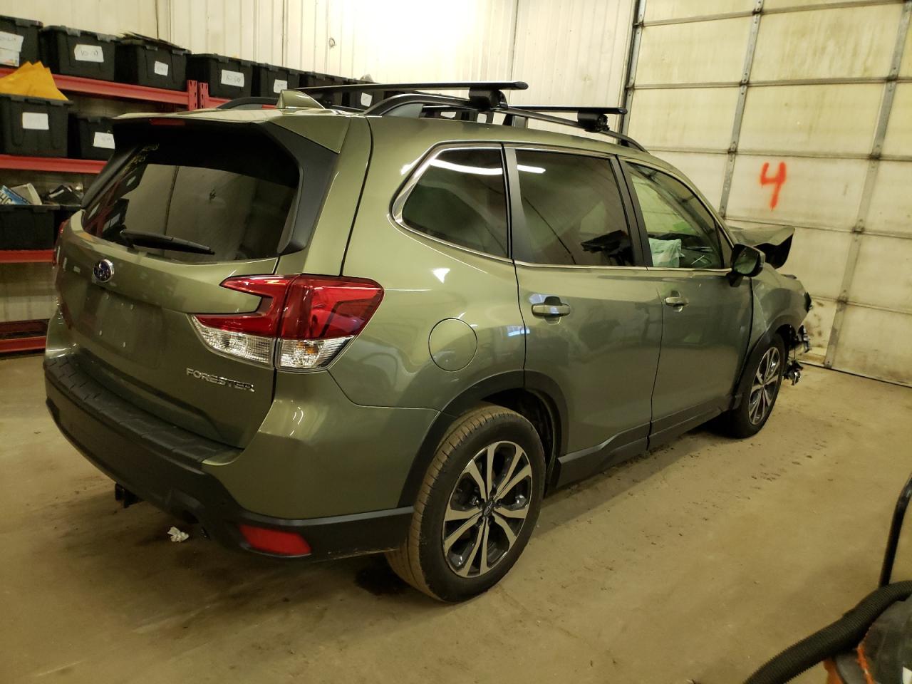 Image 3 of 2020 SUBARU FORESTER LIMITED 2020 with VIN JF2SKAUC7LH403798
