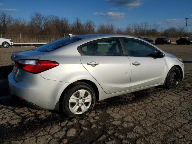 Image 3 of 2016 KIA FORTE LX 2016 with VIN KNAFK4A60G5500071