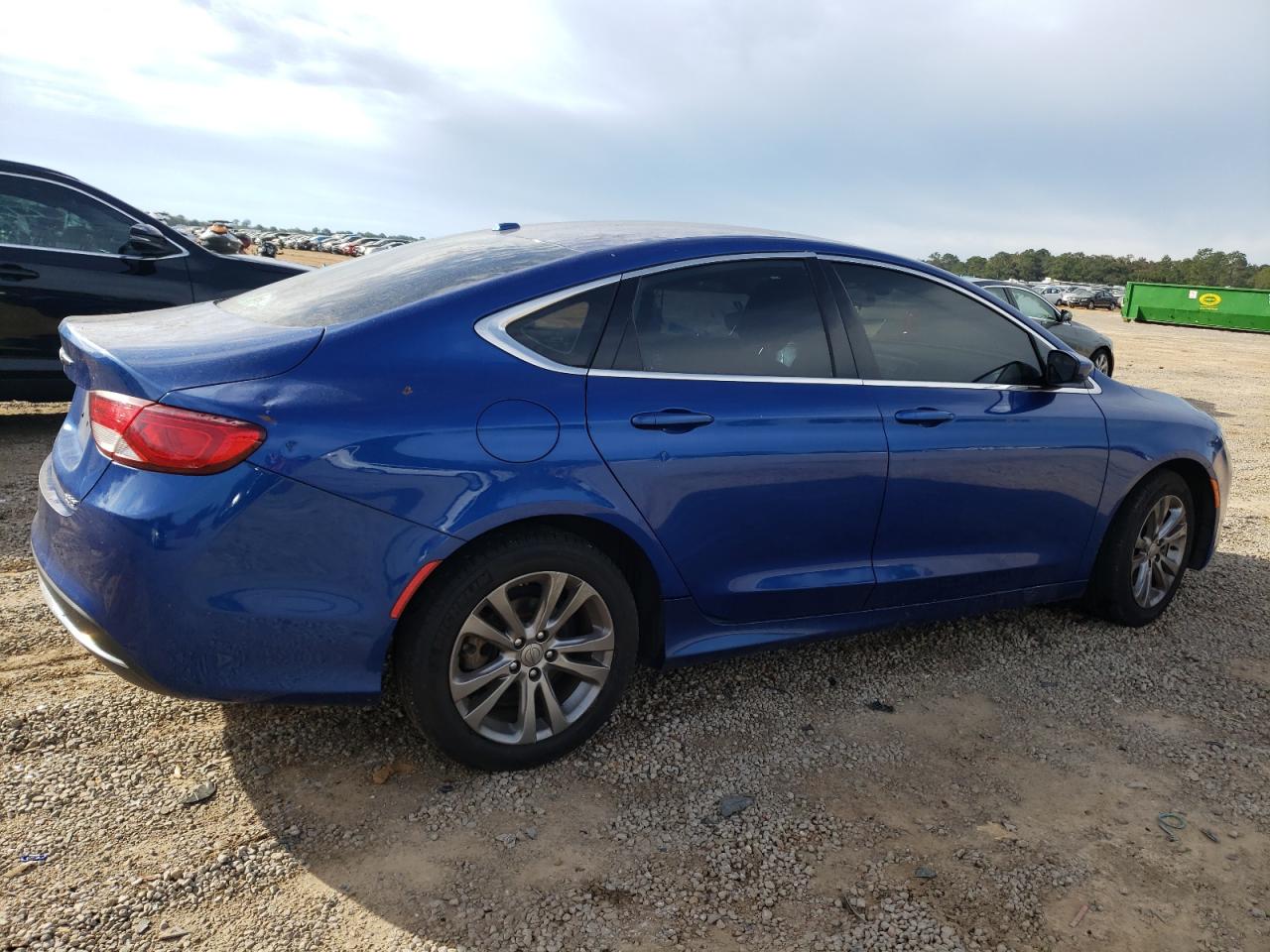 Obraz 3 z 2015 CHRYSLER 200 LIMITED 2015 z VIN 1C3CCCAB3FN745444