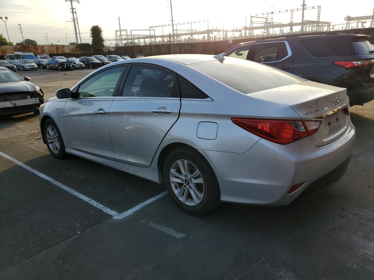 Изображение 2 2014 HYUNDAI SONATA GLS 2014 с VIN 5NPEB4AC9EH919425