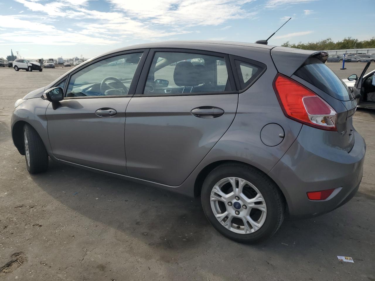 Image 2 of 2014 FORD FIESTA SE 2014 with VIN 3FADP4EJ6EM154387