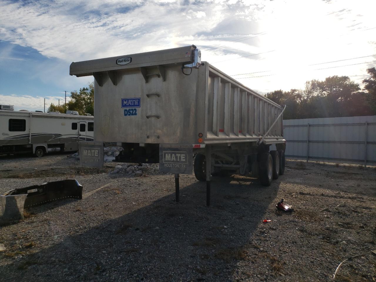 Image 2 of 2023 MATE DUMP TRAIL 2023 with VIN 1M9A30338PH036433