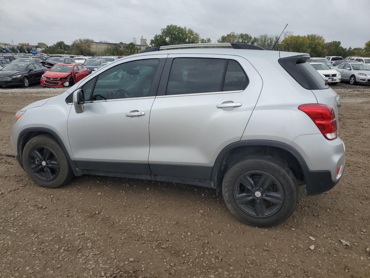 Obraz 2 z 2020 CHEVROLET TRAX 1LT 2020 z VIN KL7CJLSB4LB320728