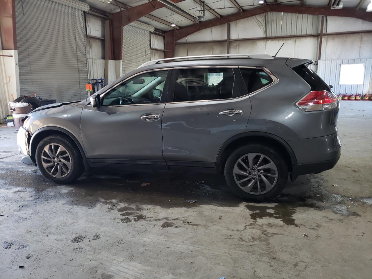 Image 2 of 2016 NISSAN ROGUE S 2016 with VIN 5N1AT2MV1GC749908