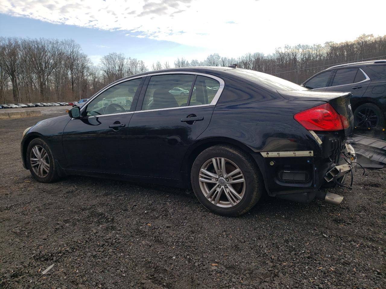 Изображение 2 2013 INFINITI G37 BASE 2013 с VIN JN1CV6AP1DM721927