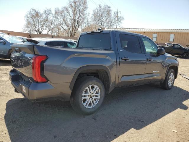 Изображение 3 2022 TOYOTA TUNDRA CREWMAX SR 2022 с VIN 5TFLA5AB1NX008372