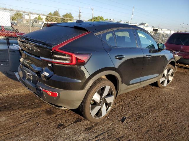 Image 3 of 2022 VOLVO C40 P8 RECHARGE ULTIMATE 2022 with VIN YV4ED3GB4N2006489