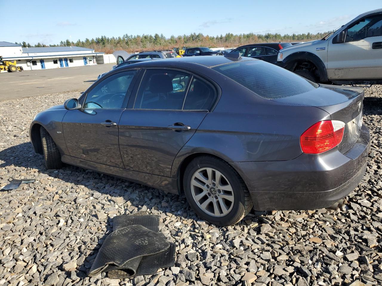 Image 2 of 2007 BMW 328 XI SULEV 2007 with VIN WBAVC73527KP32364