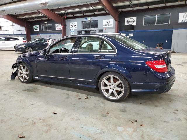 Obraz 2 z 2014 MERCEDES-BENZ C 300 4MATIC 2014 z VIN WDDGF8AB0EA962141