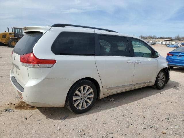 Obraz 3 z 2014 TOYOTA SIENNA XLE 2014 z VIN 5TDYK3DC5ES471181