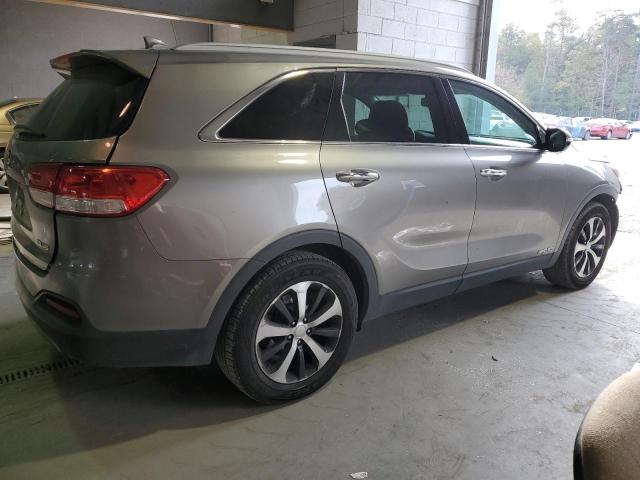 Obraz 3 z 2017 KIA SORENTO EX 2017 z VIN 5XYPHDA5XHG225508