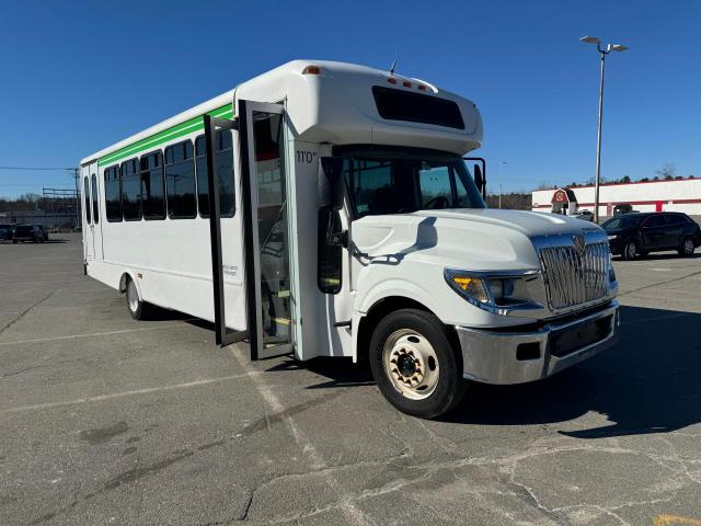 Изображение 1 2013 IC CORPORATION 3000 AC 2013 с VIN 5WEXWSKK0DH333293