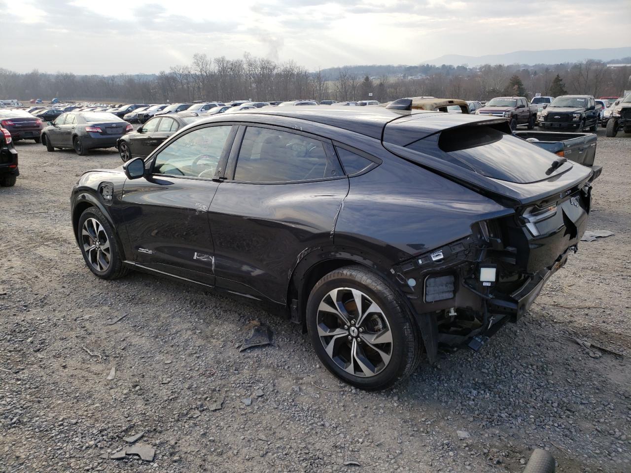 Изображение 2 2022 FORD MUSTANG MACH-E PREMIUM 2022 с VIN 3FMTK3SU0NMA11329