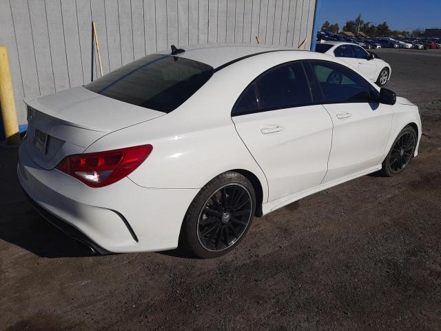 Obraz 3 z 2016 MERCEDES-BENZ CLA 250 2016 z VIN WDDSJ4EB3GN338549