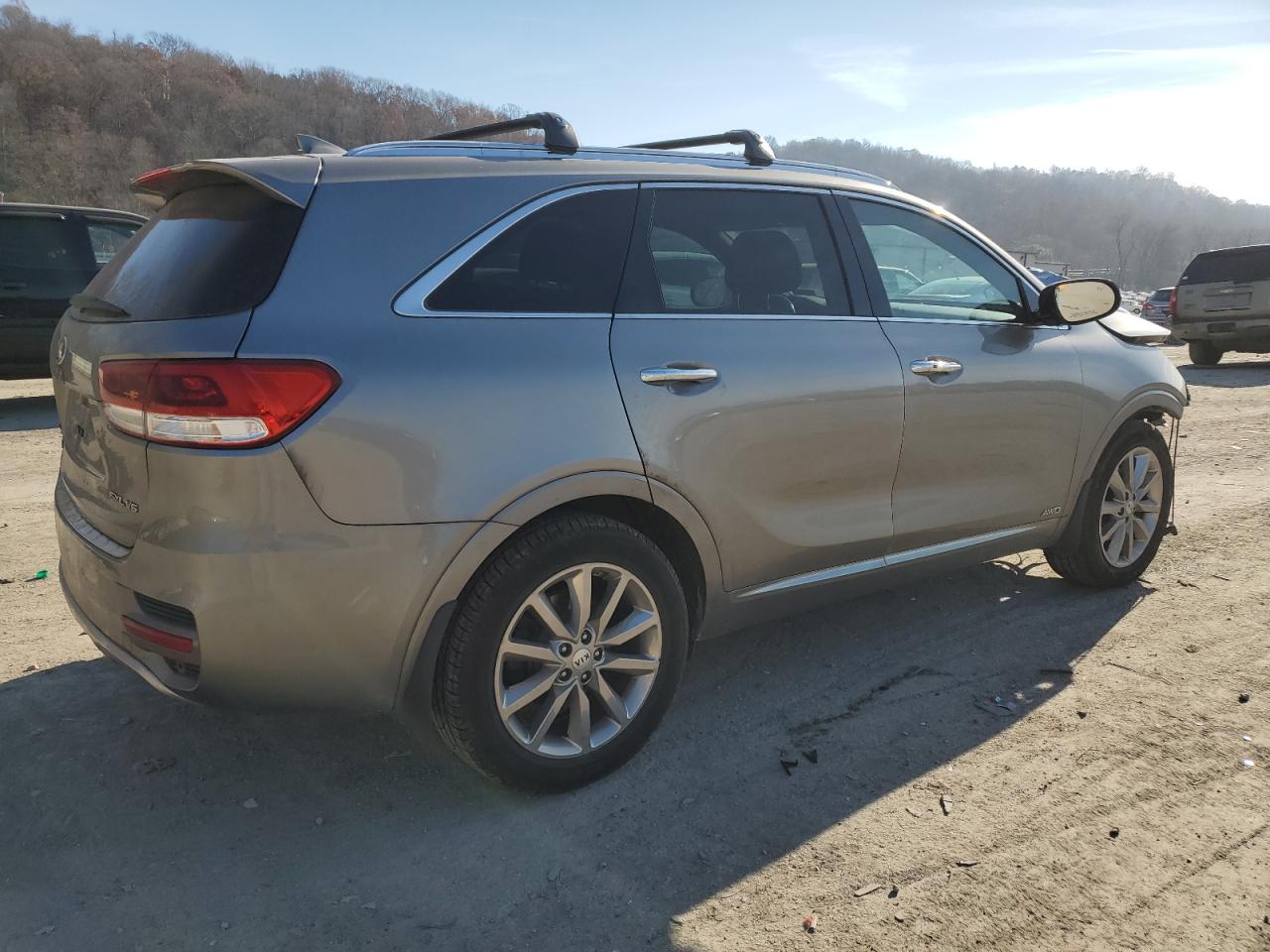 Obraz 3 z 2016 KIA SORENTO SX 2016 z VIN 5XYPKDA59GG085743