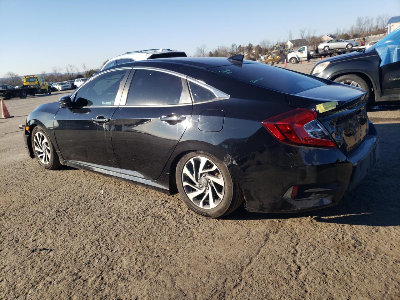 Image 2 of 2018 HONDA CIVIC EX 2018 with VIN 2HGFC2F78JH606212