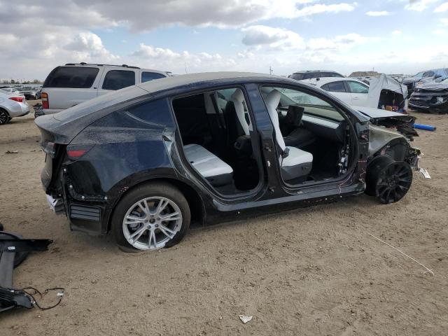 Obraz 3 z 2023 TESLA MODEL Y  2023 z VIN 7SAYGAEE4PF846817