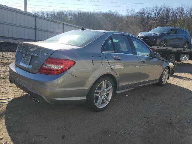 Изображение 3 2012 MERCEDES-BENZ C 300 4MATIC 2012 с VIN WDDGF8BB1CR233000