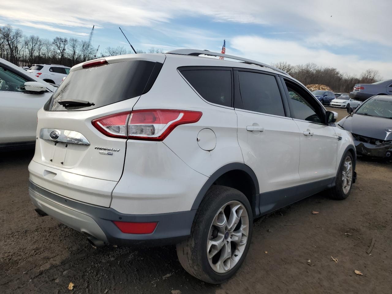 Image 3 of 2014 FORD ESCAPE TITANIUM 2014 with VIN 1FMCU9J95EUE54887