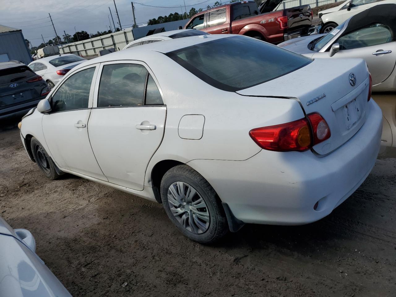 Obraz 2 z 2010 TOYOTA COROLLA BASE 2010 z VIN 1NXBU4EE3AZ358935