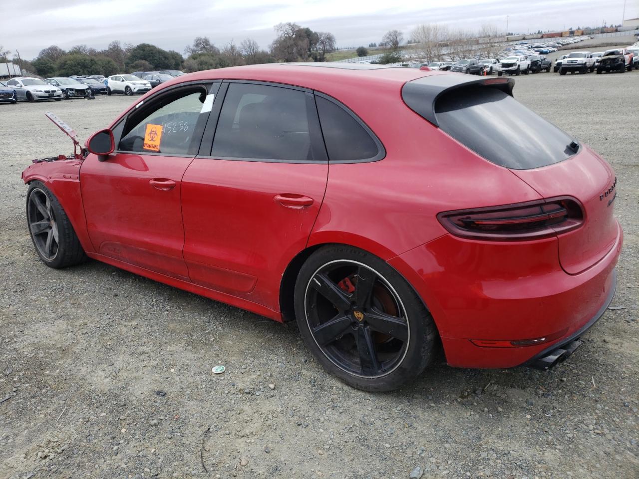Image 2 of 2018 PORSCHE MACAN GTS 2018 with VIN WP1AG2A53JLB61396